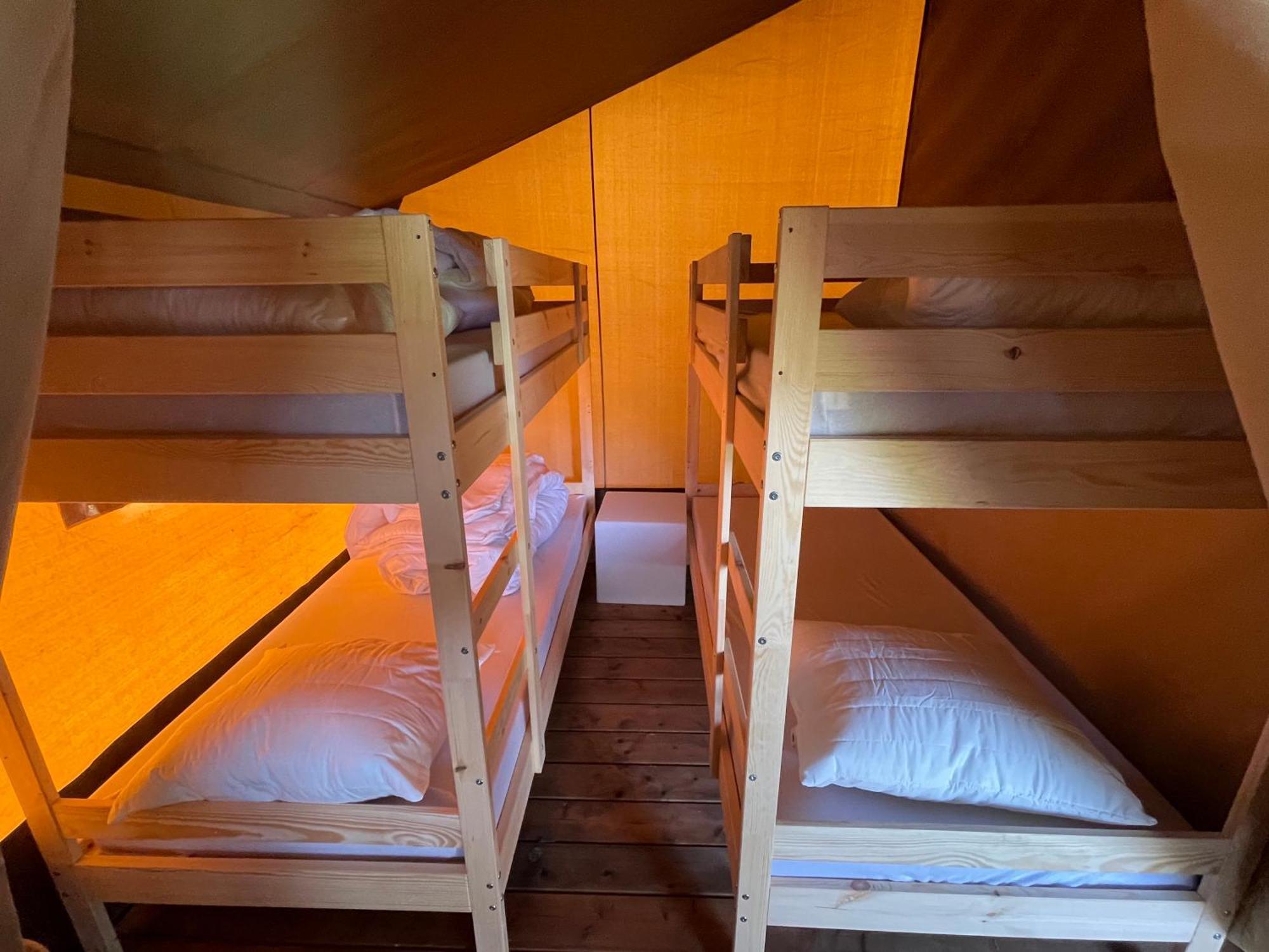 Glamping De Hof Van Eeden Warmond المظهر الخارجي الصورة