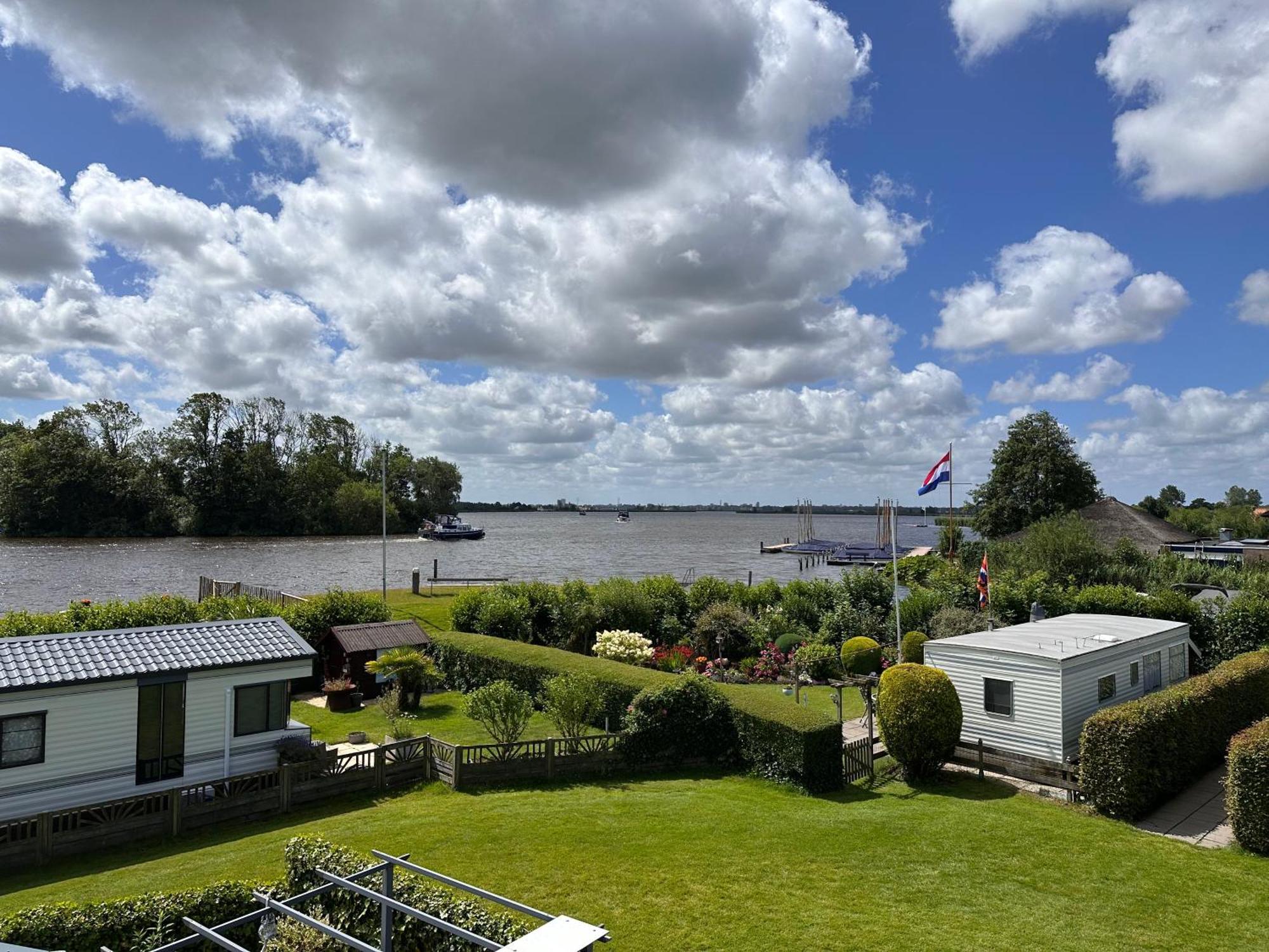 Glamping De Hof Van Eeden Warmond المظهر الخارجي الصورة