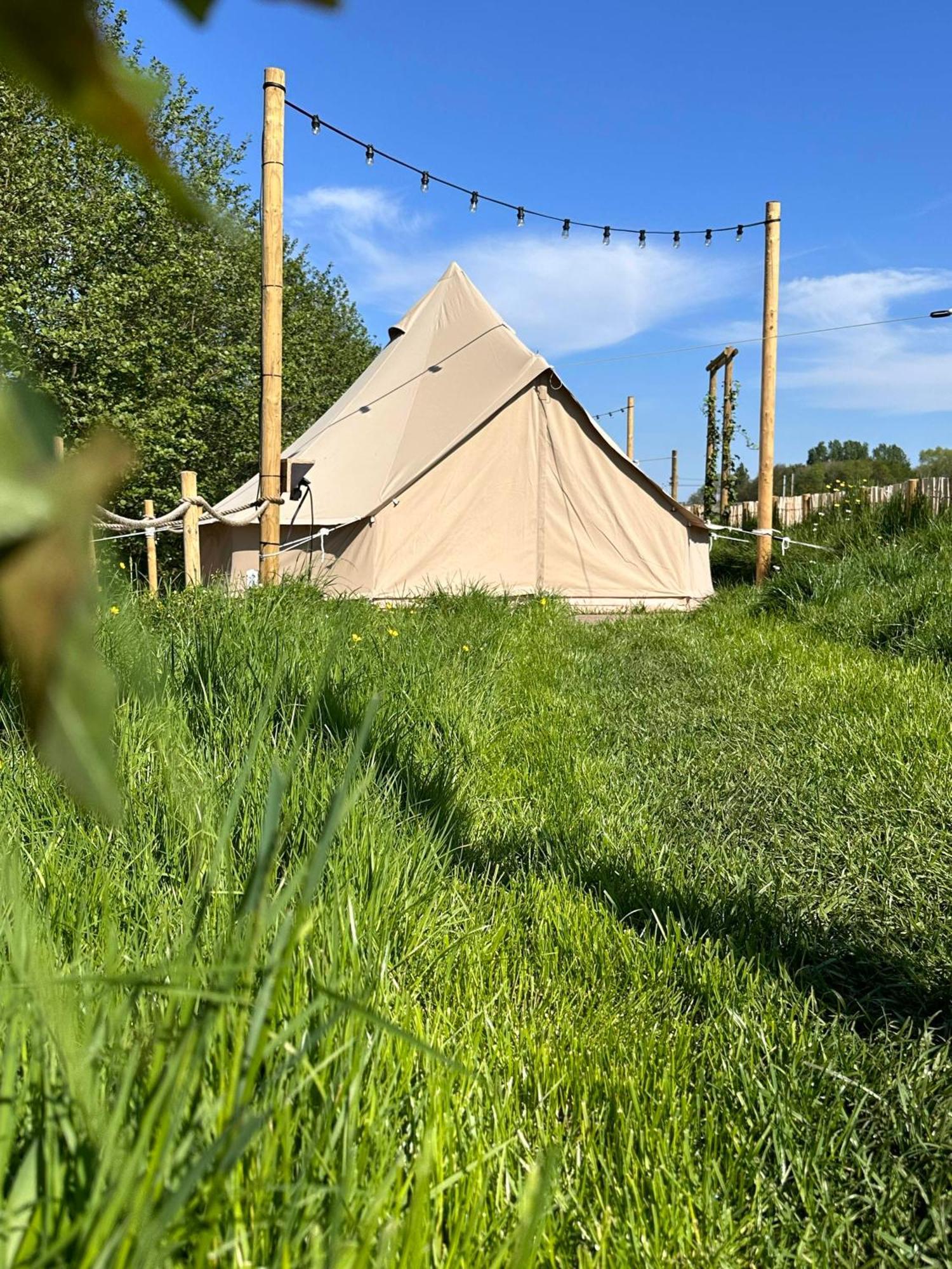 Glamping De Hof Van Eeden Warmond المظهر الخارجي الصورة